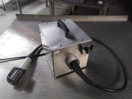 De-scaling machine Steen 
